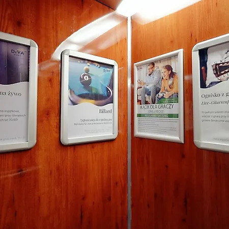 Prywatny W Diwa W Strefie Kurortowej Z Klimatyzacja I Parkingiem Wcentrum Kolobrzegu Διαμέρισμα