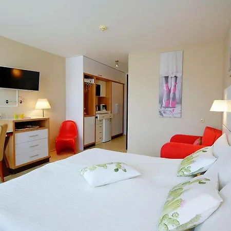 Apartman Prywatny W Diwa W Strefie Kurortowej Z Klimatyzacja I Parkingiem Wcentrum Kolobrzegu