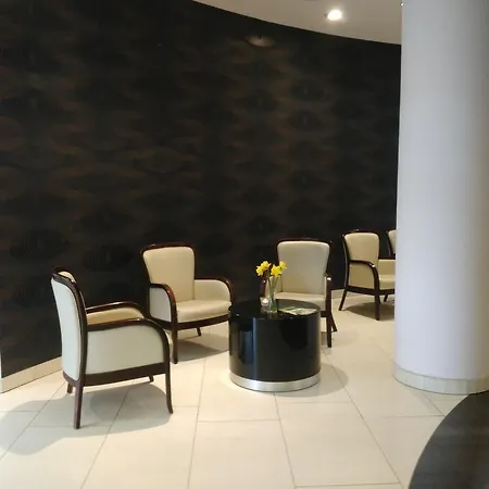 Prywatny W Diwa W Strefie Kurortowej Z Klimatyzacja I Parkingiem Wcentrum Kolobrzegu