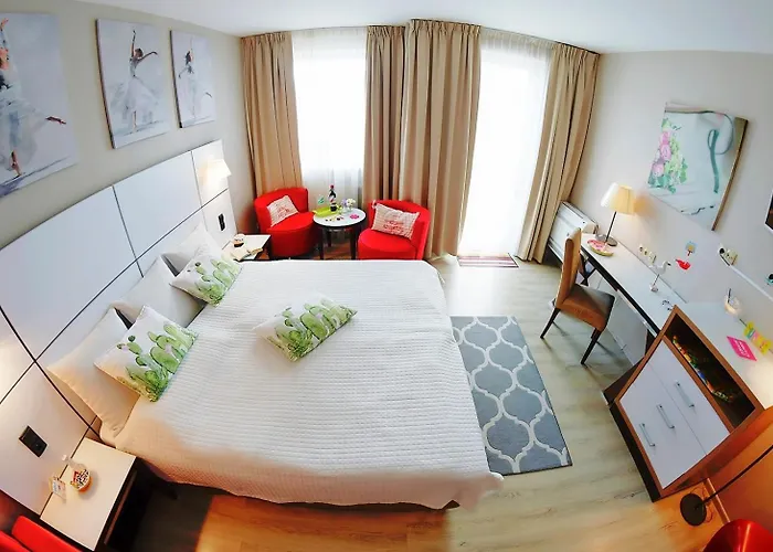 Prywatny W Diwa W Strefie Kurortowej Z Klimatyzacja I Parkingiem Wcentrum Kolobrzegu 코워브제크