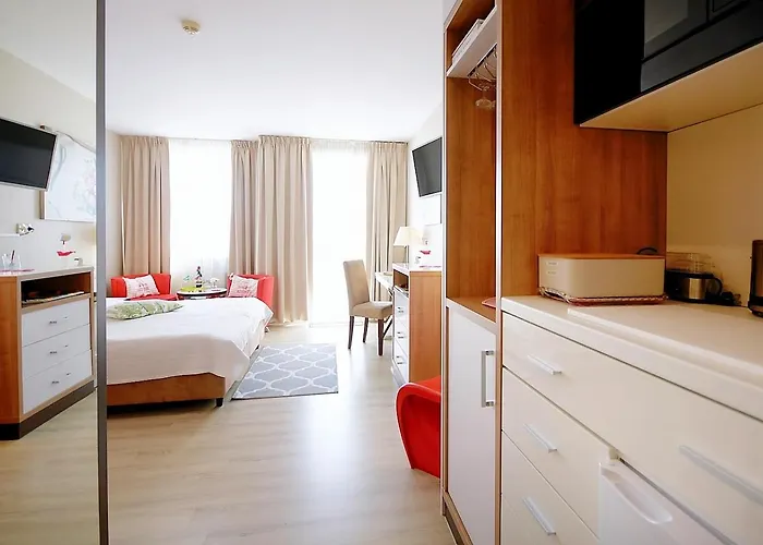 Prywatny W Diwa W Strefie Kurortowej Z Klimatyzacja I Parkingiem Wcentrum Kolobrzegu 아파트 *