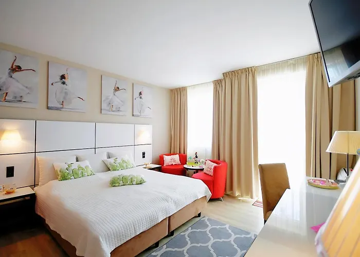 Prywatny W Diwa W Strefie Kurortowej Z Klimatyzacja I Parkingiem Wcentrum Kolobrzegu 아파트 *